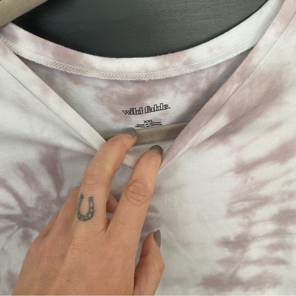 Custom Tye Die Croptop - Picture 4 of 4